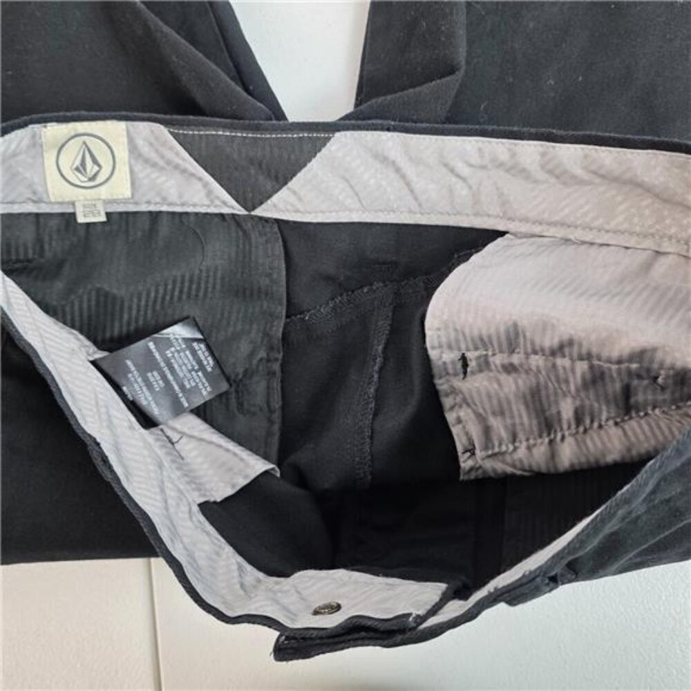 Volcom Men's Shorts Size 29 Black Frickin Modern Stretch Short 4 Pockets Zip - Picture 5 of 7